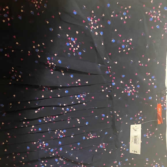 Floral platted skirt - Picture 7 of 9